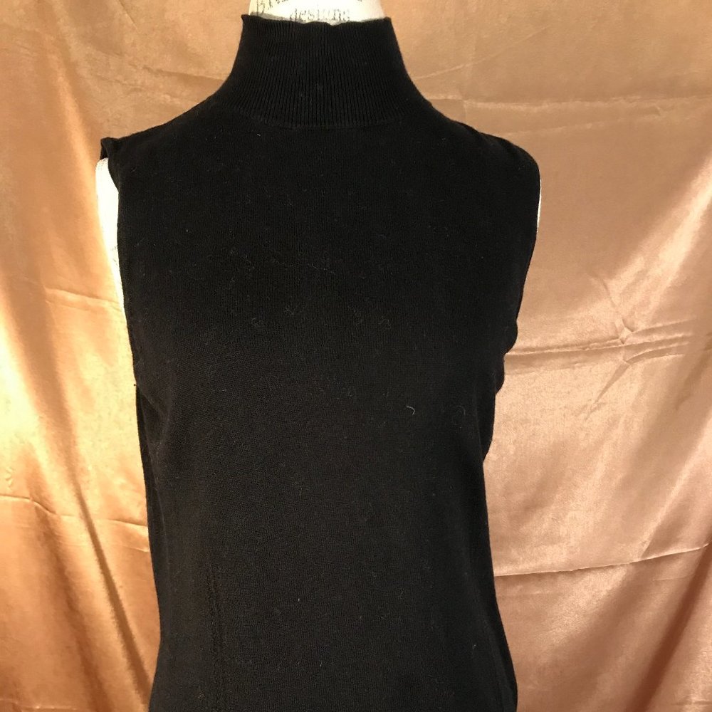 Talbots silk blend sleeveless mock turtle sz L - perfect for layering